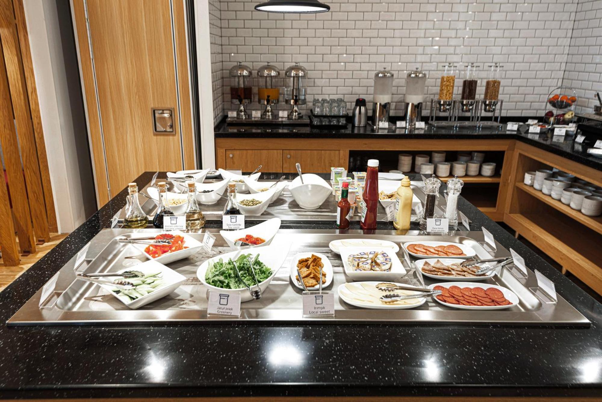 Holiday Inn Express - Astana - Turan By Ihg Εξωτερικό φωτογραφία